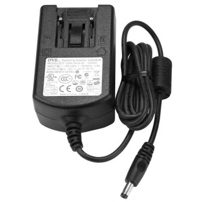 StarTech.com SVA5M4NEUA power adapter/inverter Indoor Black