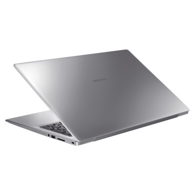 MEDION AKOYA S17405 MD62463 BE Laptop 43.9 cm (17.3'') Full HD Intel® Core™ i5 i5-1135G7 16 GB DDR4-SDRAM 512 GB SSD Wi-Fi 6 (802.11ax) Windows 11 Home Silver