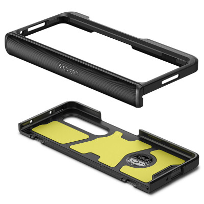 Spigen ACS05186 mobile phone case 19.3 cm (7.6") Cover