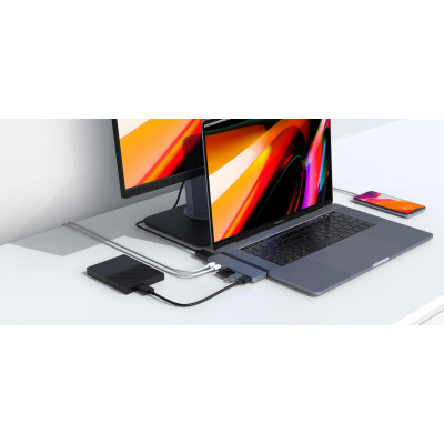 Hyper DUO 7-in-2 MacBook Pro Hub Silver
